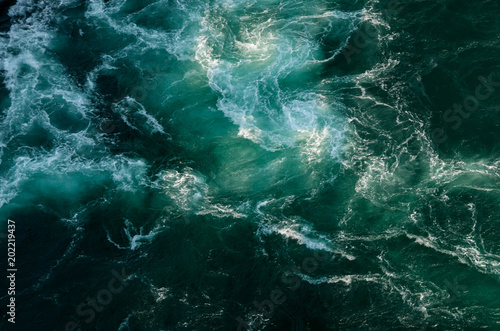 日本 徳島県 鳴門の渦潮 鳴門海峡 © Enken