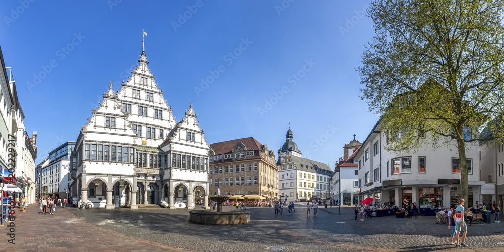 Paderborn, Rathaus und Marienkirche 