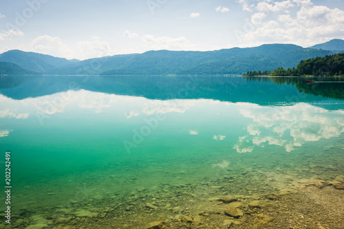 Walchensee in den Alpen in Deutschland an einem Tag im Sommer © kentauros