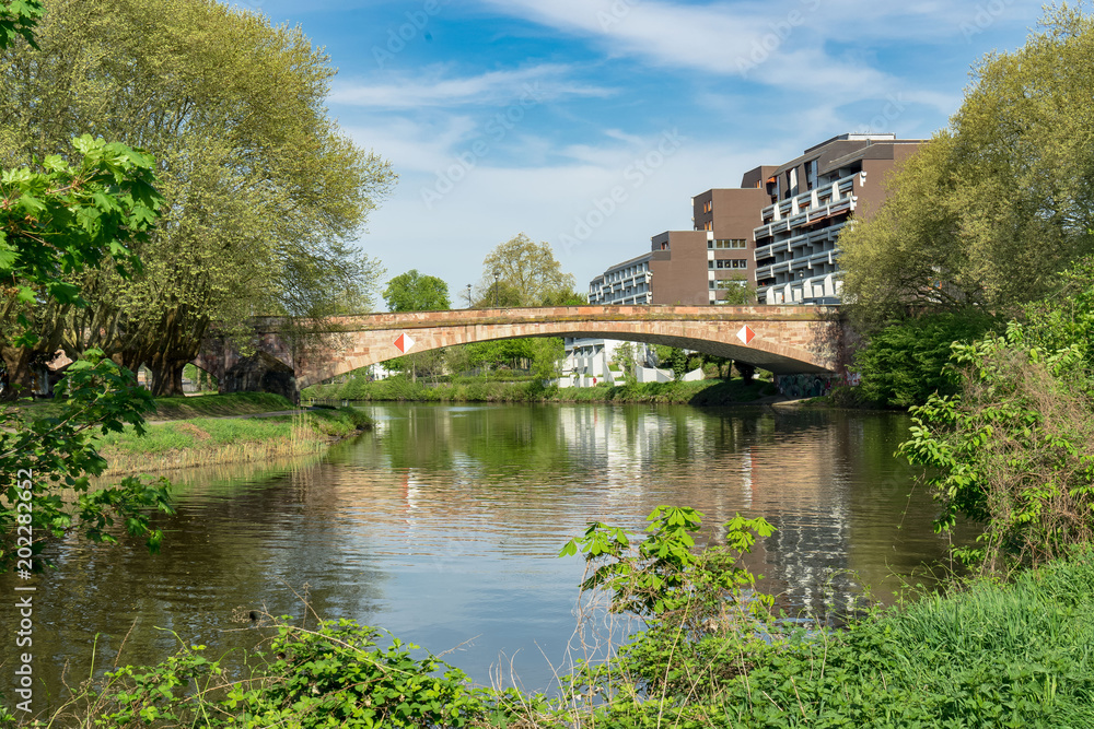 Brücke - Saarbrücke Brücke - Saarbrücke