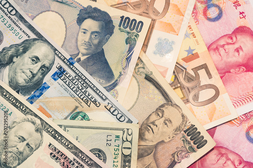 фотографія Currencies and money exchange and international trading concepts