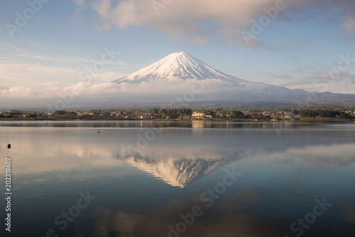 Mountain Fuji and Kawaguchiko lake in early morning © torsakarin