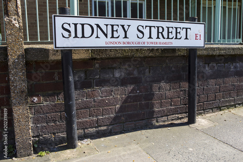 Sidney Street in London © chrisdorney