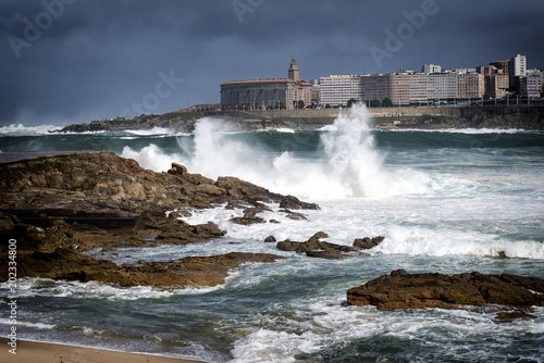 Schilderij op canvas Temporal en la playa del Orzan