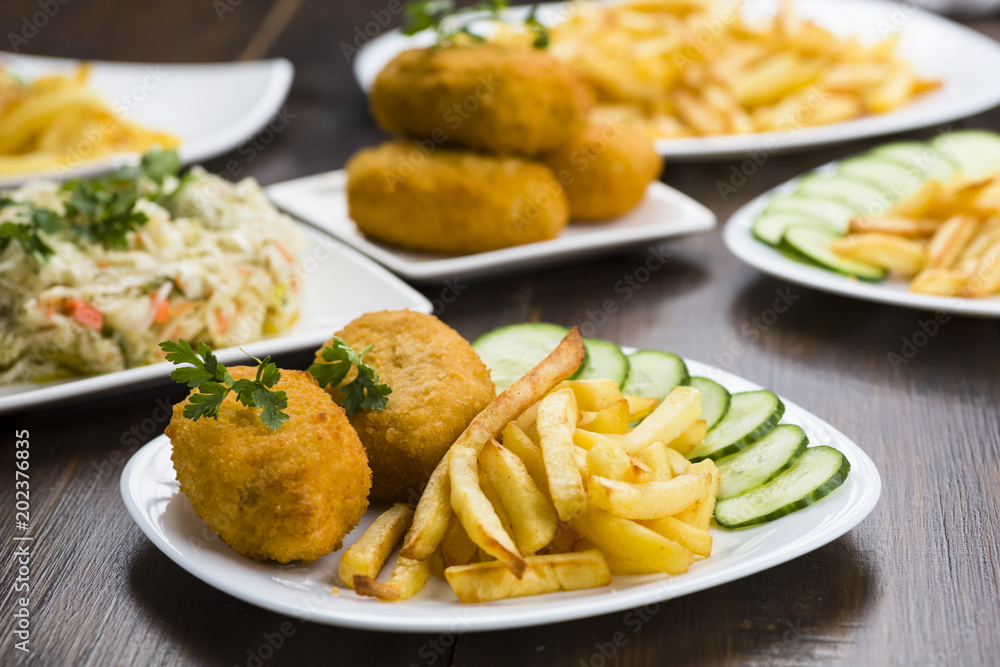 Cutlet de volaille with fries