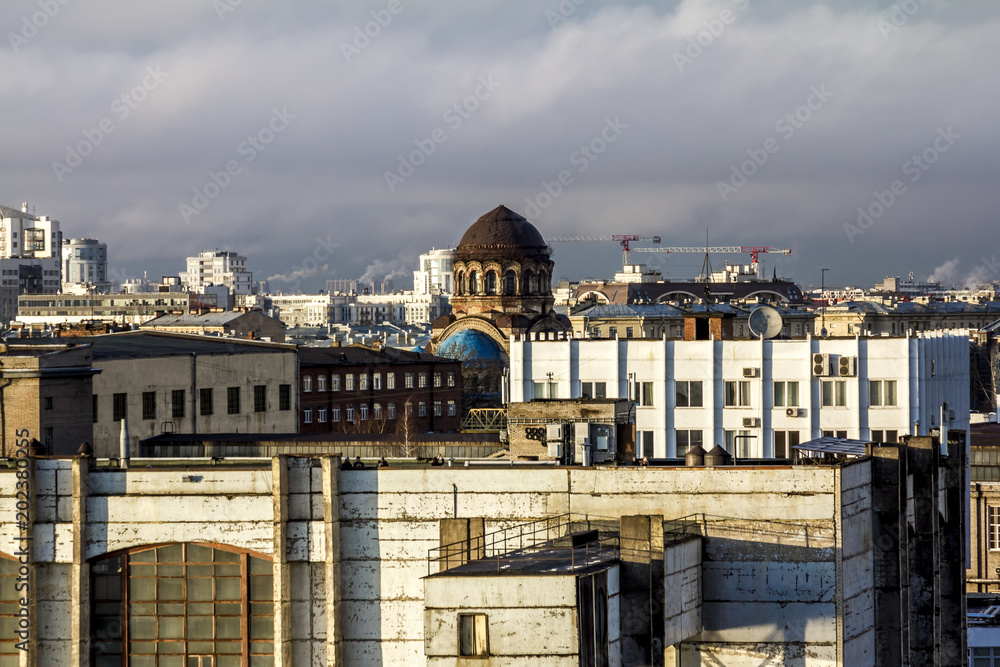 Φωτογραφία View of the roofs and buildings of Vasilevsky island from a height in St