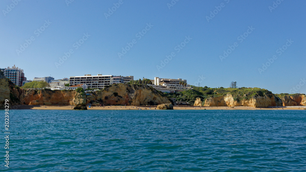 Naklejka premium Plage Dona Ana, Algarve, Portugal