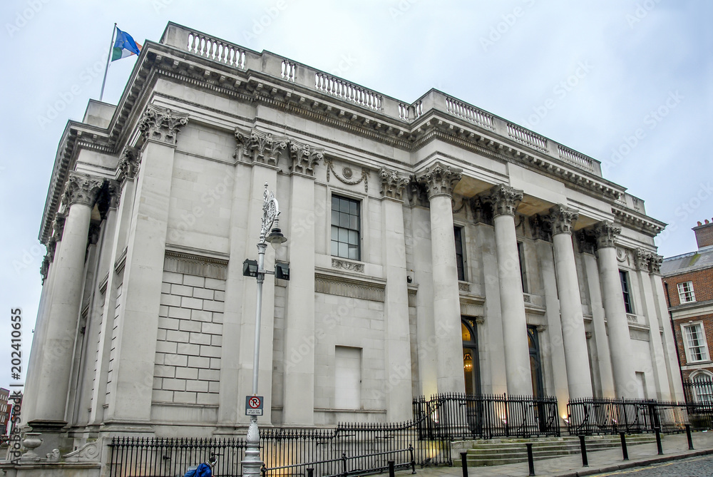 Fototapeta premium Dublin, Ireland, 24 October 2012: Buildings and Street View