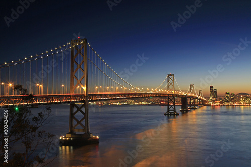 Bay Bridge in San Francisco © Jennifer Chen