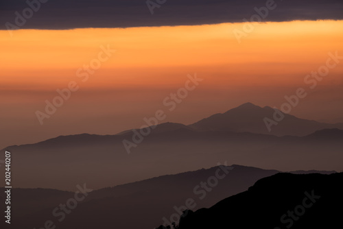 Wallpaper Mural mountain layer during chage of light from nuture Torontodigital.ca