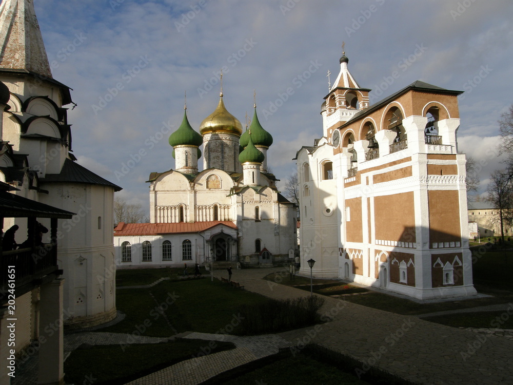 Fototapeta premium Architecture belief building building exterior built structure cloud - sky day Low angle view Nature no people outdoors Place of worship religion sky spire Spirituality tower travel destinations
