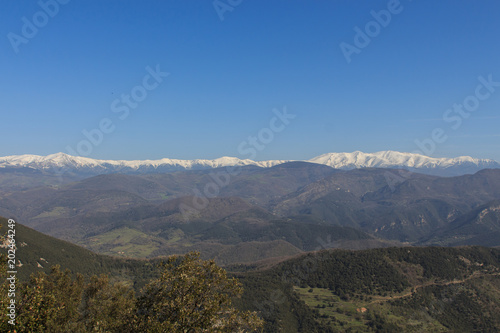 The Pyrenees majestically snowed. © Rafa