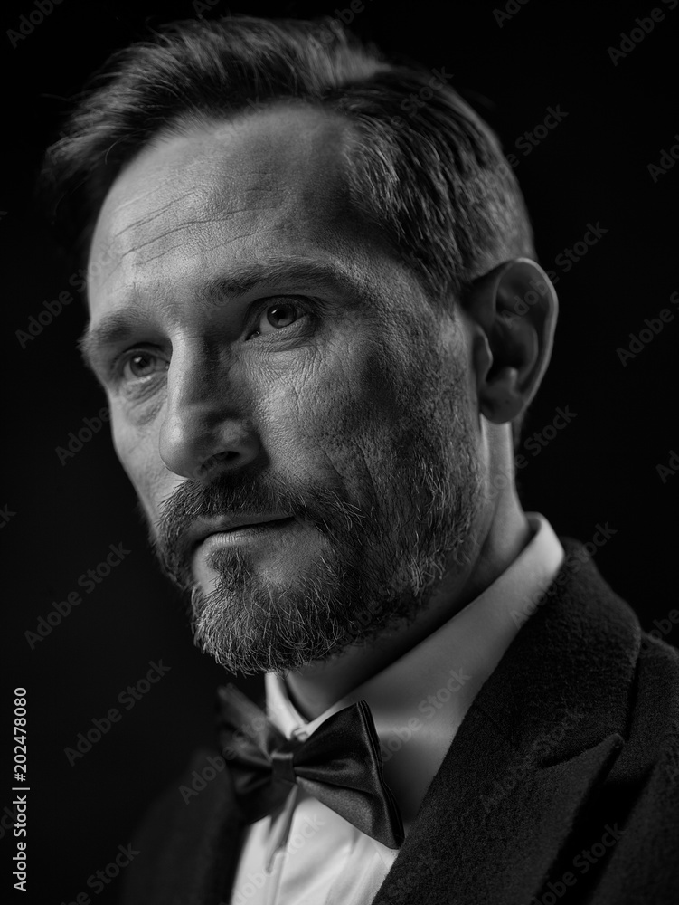 Fototapeta premium A series of academic studio male portraits.