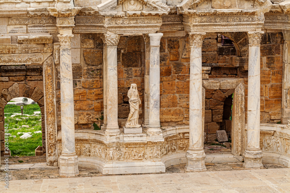 Fototapeta premium Ancient Greco-Roman Theater in ancient city Hierapolis near Pamukkale, Turkey