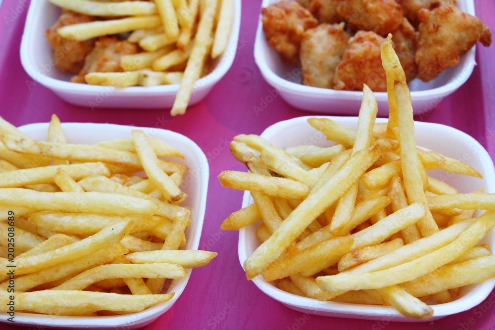 French fries is delicious in the market
