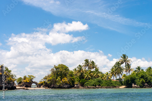 Beautiful island with coconut trees in the sea of Bahia, Brazil. © Imago Photo