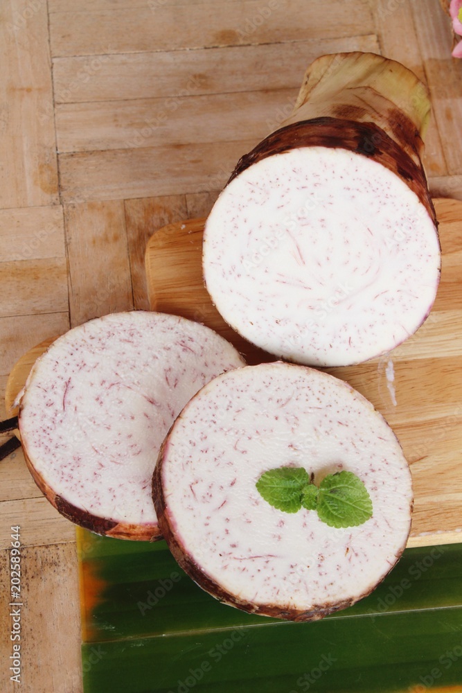 fresh taro root and slice cube taro fresh taro root and slice cube taro