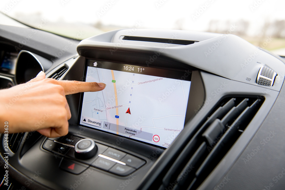 Εκτύπωση καμβά Navigationssystem im PKW