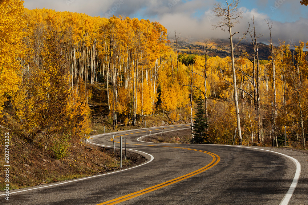 Ταπετσαρία Scenic view to the highlands on the byway 12 in Utah, USA