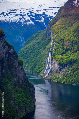 Fototapeta Naklejka Na Ścianę i Meble -  Geiranger fjord, Norway waterfall Seven Sisters