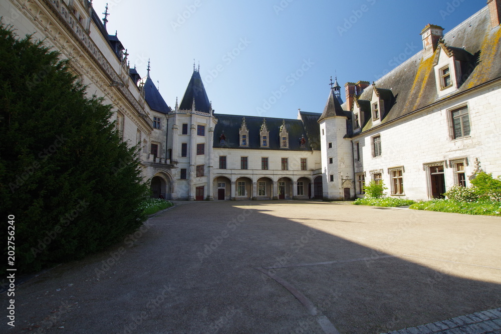 Cours intérieur du château de Chaumont sur Loire