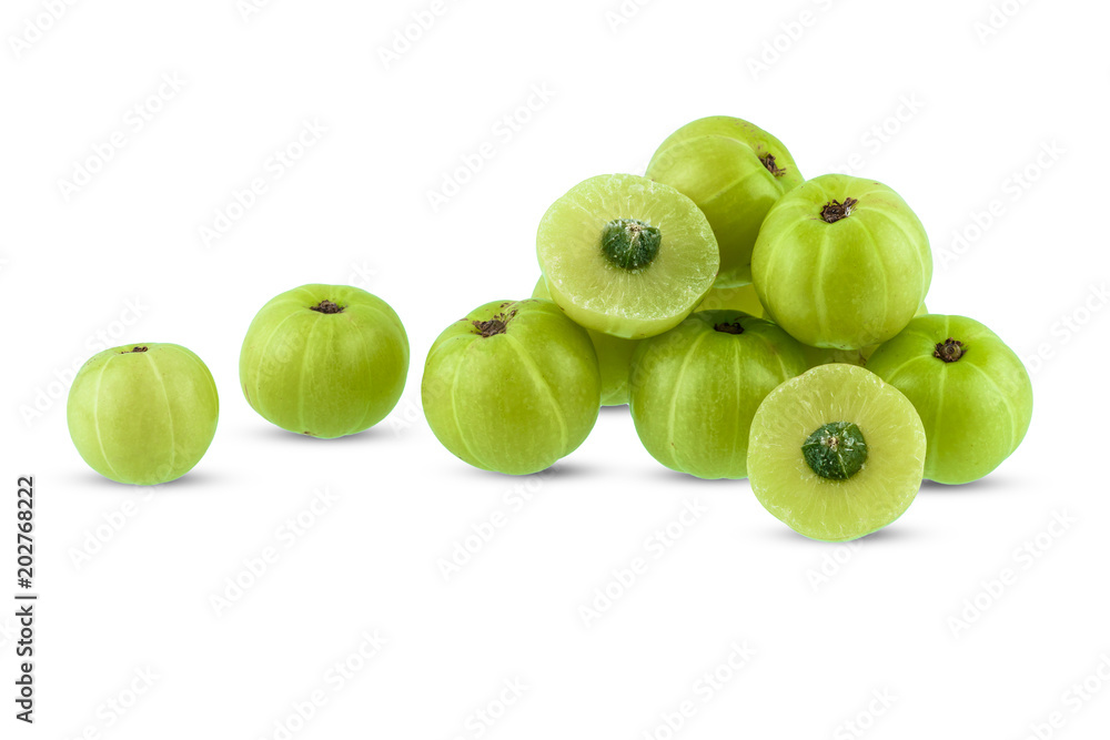 Obraz premium Indian gooseberry isolated on white background