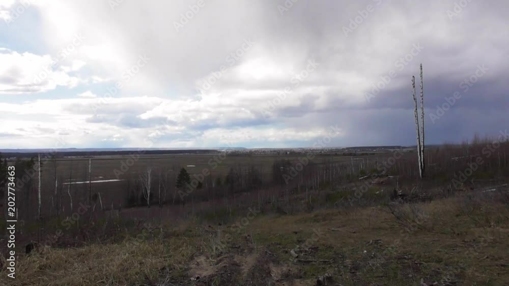 Timlaps - gloomy clouds