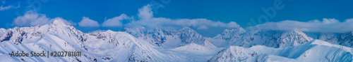 Plakat Zimowy wieczór w Tatrach, alpejski krajobraz Polski i Słowacji