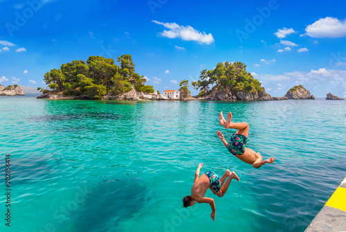 Fototapeta Naklejka Na Ścianę i Meble -  parga jump to the sea holidays in greece