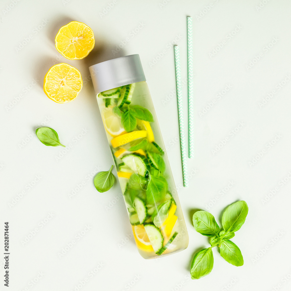Fotografie Infused water in a bottle