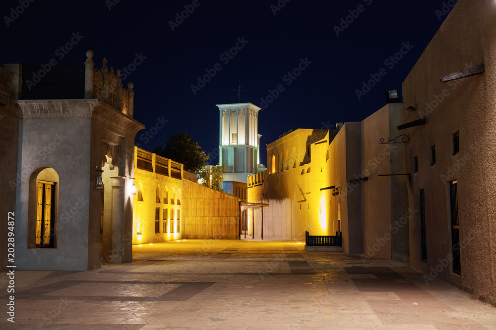 Obraz na plátně Night view of the streets of the old Arab city Dubai UAE