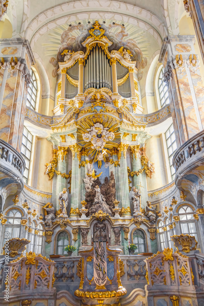 Organ in the Church of our Lady in Dresden