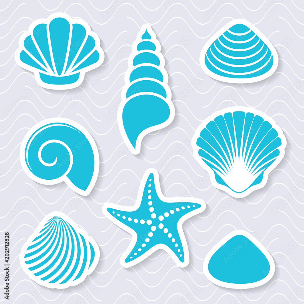 Simple vector sea shells and starfish