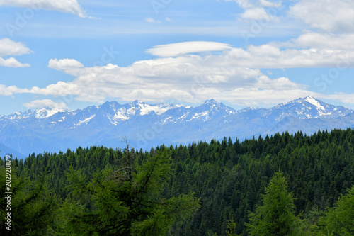 Fototapeta Naklejka Na Ścianę i Meble -  Gebirge Berg Landschaft