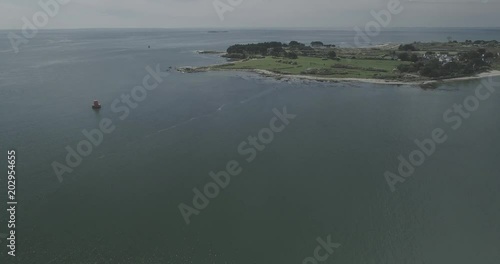 Drone footage in Bretagne - 4k - LOG - Morbihan Gulf - Aerial view
