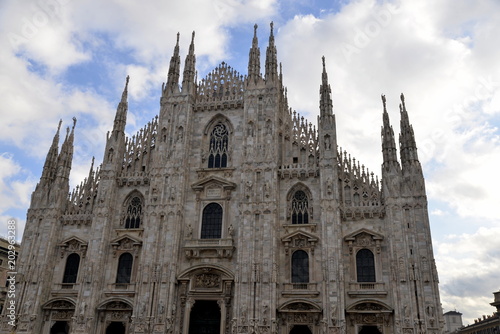 Wallpaper Mural MILAN Torontodigital.ca