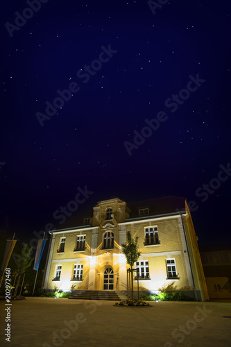 Townhall Maisach at night