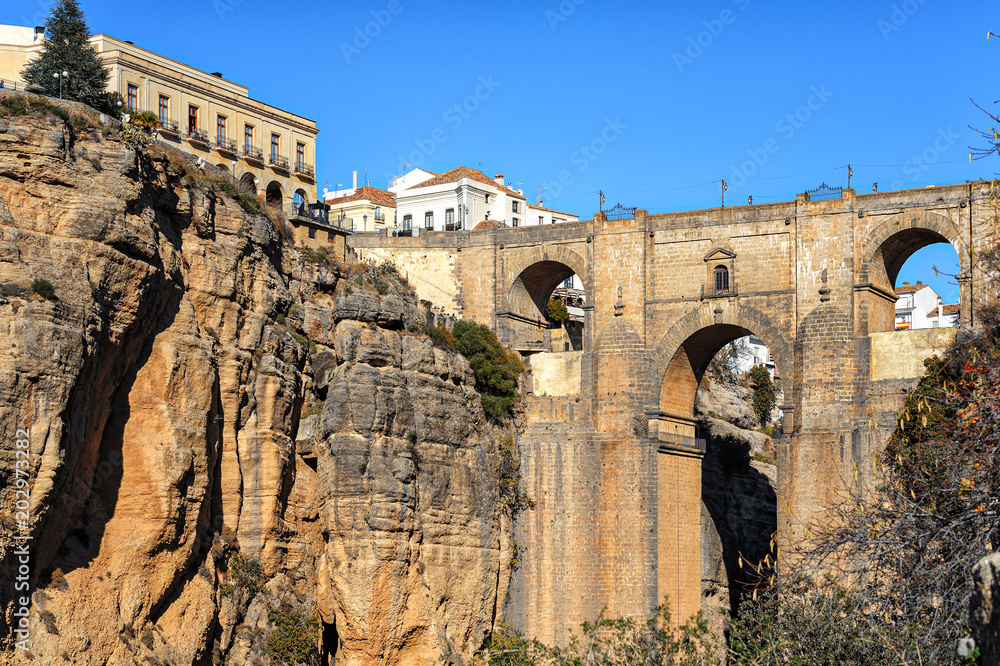 Φωτογραφία Cliffs and Puente Nuevo bridge in Ronda, one of the famous villages in Andalusia