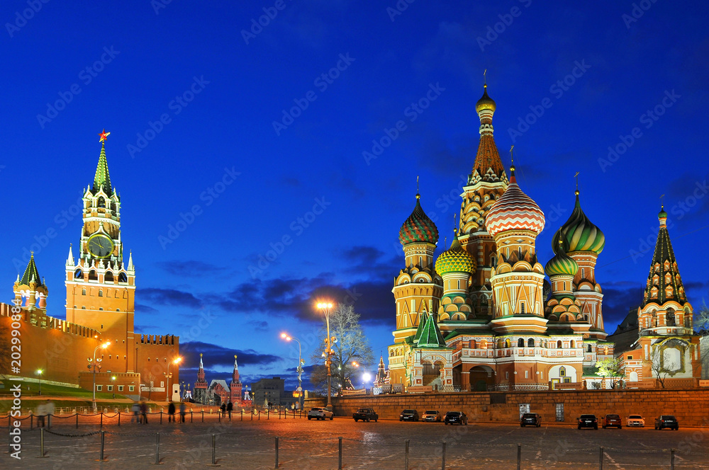 Russia, Moscow, Kremlin and Saint Basil's Cathedral, Red Square.