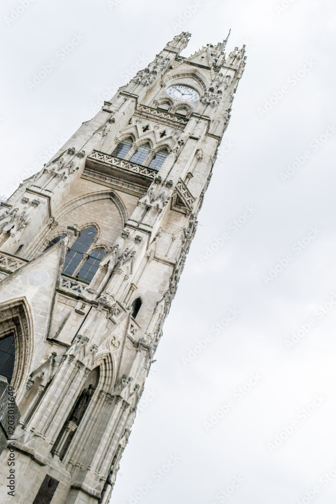 Naklejka premium Basílica Voto nacional