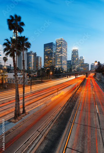 Obraz na płótnie City of Los Angeles California at sunset with light trails w salonie