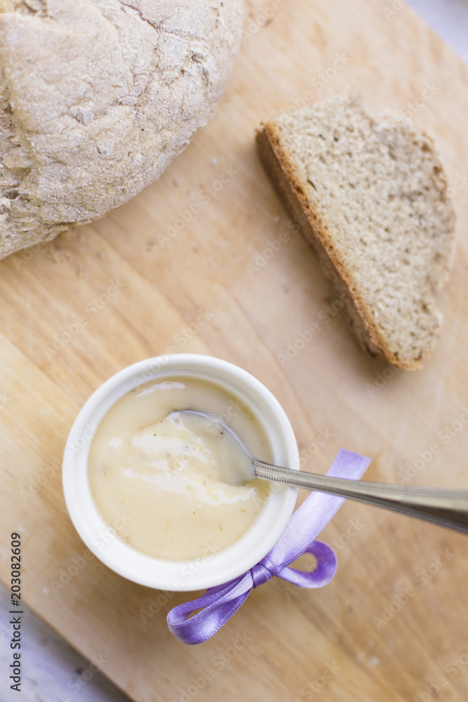 Soft cheese with bread Soft cheese with bread