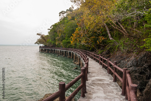 romantic pathway along the sea