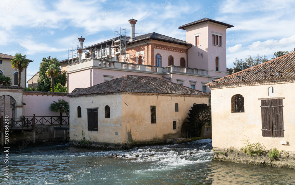 die historische Mühle in Portogruaro