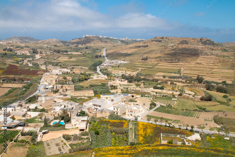 Vue sur Gozo depuis Victoria, Malte