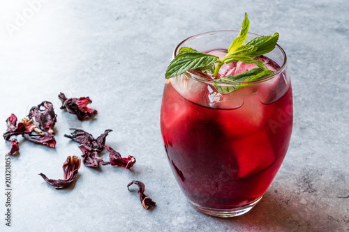 Cold Brew Hibiscus Tea with ice and Mint Leaves.