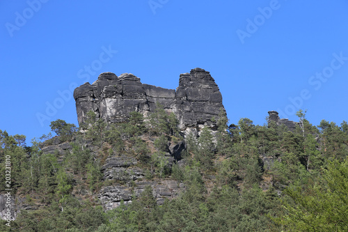 Lokomotive markanter Kletterfelsen bei Rathen