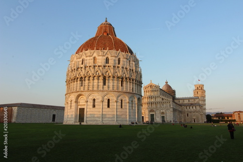 Baptistère de Pise