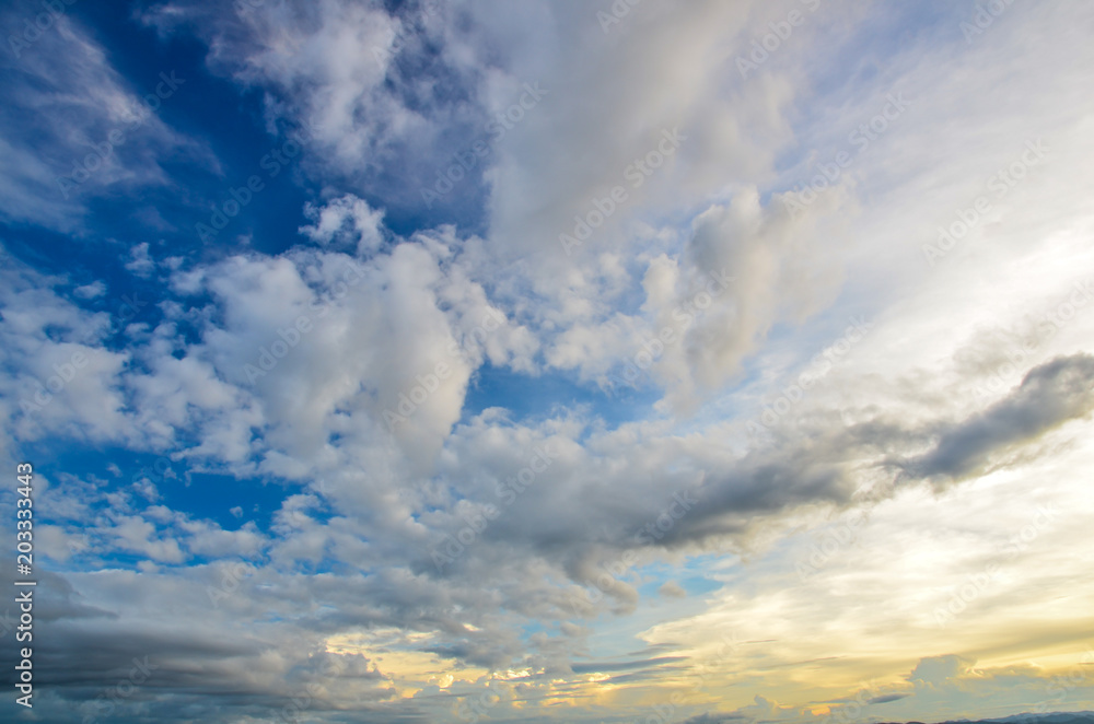 Fototapeta premium blue sky and white cloud
