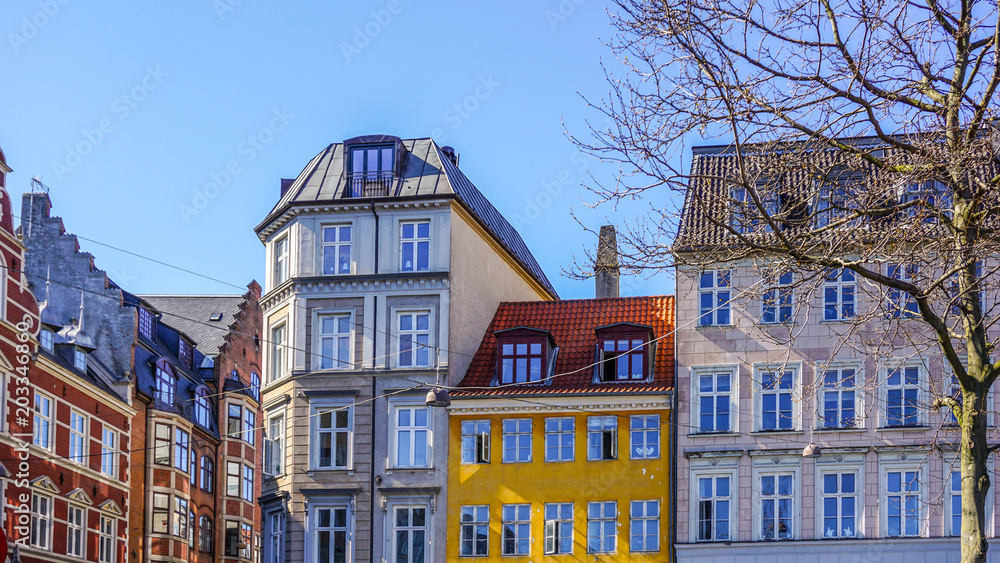 Fototapeta premium Colourful apartment buildings in Copenhagen, Denmark